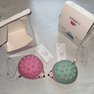 Cute Hedgehog USB Nightlights - Pink and Green